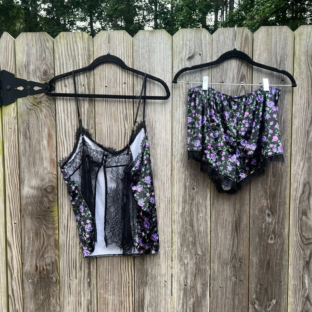 VICTORIAS SECRET Velvet Lace-Back Cami Set Black Purple Floral Women’s Med NWT